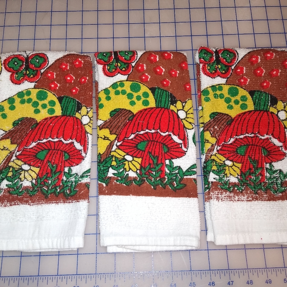 SOLD Vintage Mushroom kitchen towels × 3